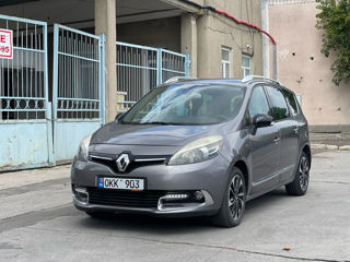 Renault Grand Scenic foto 1