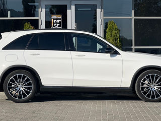 Mercedes GLC foto 8