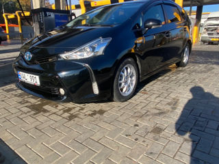 Toyota Prius + foto 3