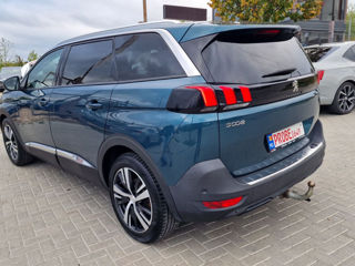 Peugeot 5008 foto 16