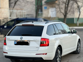 Skoda Octavia foto 4