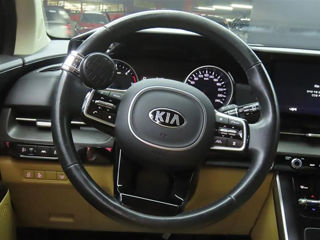 KIA Carnival foto 7