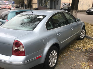 Volkswagen Passat foto 4