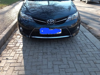 Toyota Auris foto 2