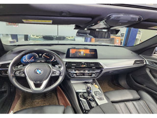 BMW 5 Series foto 17