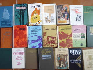 Художественная , техническая и детская литература 20 лей книга , всего около 400 книг foto 1