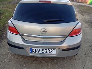 Opel Astra foto 4