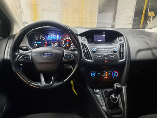 Ford Focus foto 7