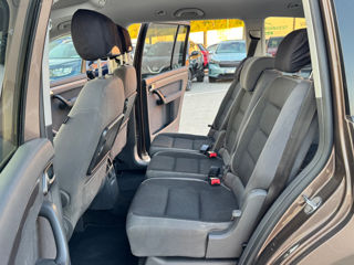 Volkswagen Touran foto 15