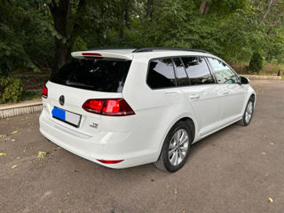 Volkswagen Golf foto 7