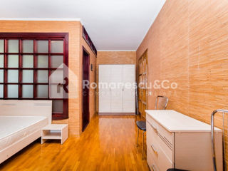 Apartament cu 2 camere, 74 m², Centru, Chișinău foto 4