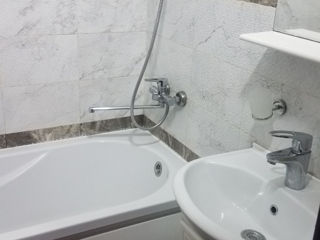 Apartament cu 2 camere, 55 m², Botanica, Chișinău foto 9