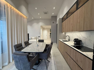 2-комн. кв., 72 м², 6/16 эт.