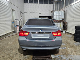 BMW 3 Series foto 7