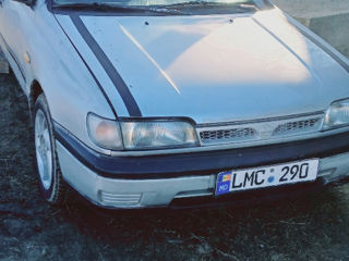 Nissan Sunny foto 2