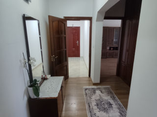 Apartament cu 3 camere, 70 m², 10 cartier, Bălți foto 9