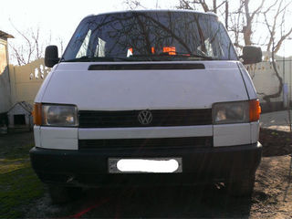 Volkswagen Transporter 4 foto 1