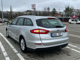 Ford Mondeo foto 3