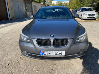 BMW 5 Series фото 3