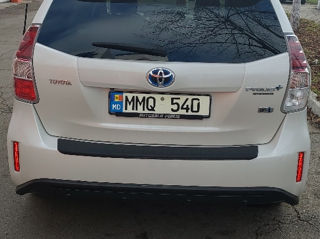 Toyota Prius + foto 4