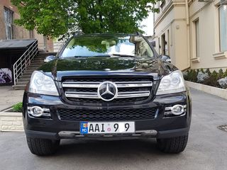 Mercedes GL Class foto 1