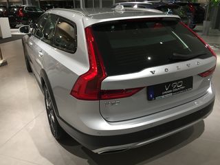 Volvo V90 foto 4