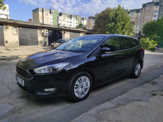 Ford Focus foto 1