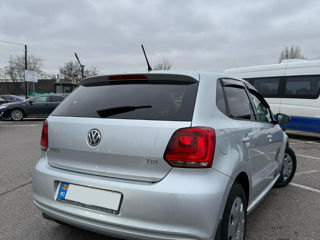 Volkswagen Polo foto 4