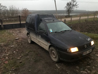 Volkswagen Caddy foto 2