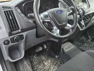 Ford Transit foto 10