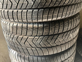 R20 255/45 Pirelli Scorpion Winter