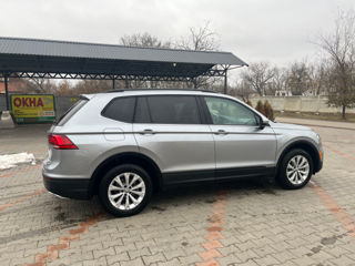 Volkswagen Tiguan foto 4