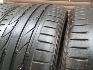 235/40/ R19- Bridgestone. foto 5