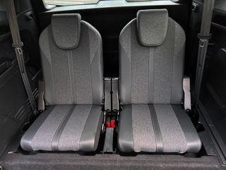 Peugeot 5008 foto 4