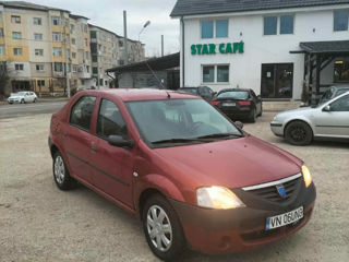 Dacia Logan foto 1