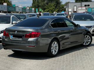 BMW 5 Series foto 3