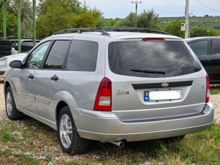 Ford Focus foto 4