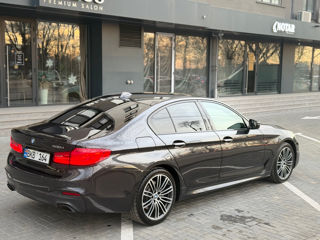 BMW 5 Series foto 3