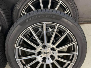 Pirelli 245 45 19 Tesla S foto 2