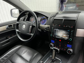 Volkswagen Touareg foto 8