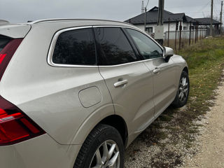 Volvo XC60 foto 2