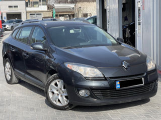 Renault Megane foto 1