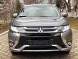 Mitsubishi Outlander foto 5