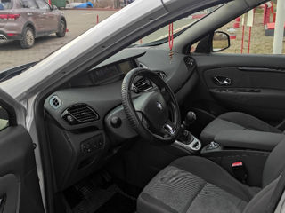 Renault Scenic foto 6