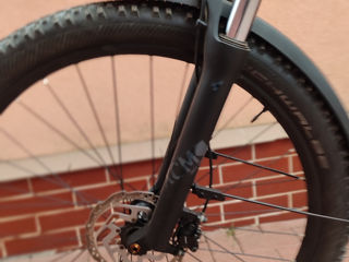 Bicicleta Cube Reaction Pro hibrid. foto 4