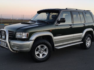 Isuzu Trooper foto 1