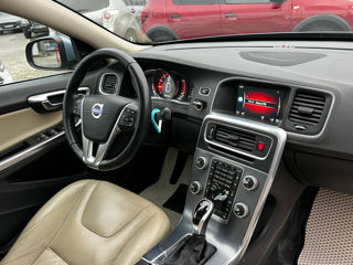 Volvo S60 foto 8