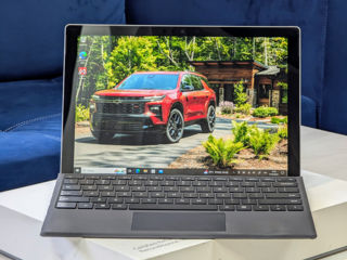 Microsoft Surface Pro 7 2K Touch (Core i5 1035G4/16Gb Ram/256Gb SSD/12.3 PixelSense TouchScreen)