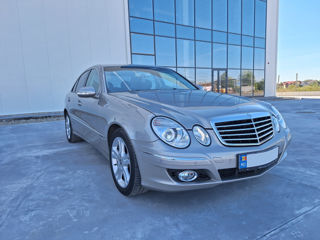 Mercedes E-Class foto 2