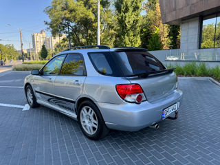 Subaru Impreza foto 4